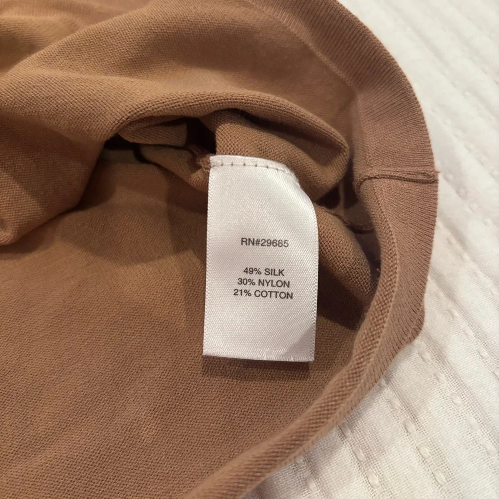 Pendleton Womens Camel Mockneck Sweater Size XL RN#29685 49% Silk